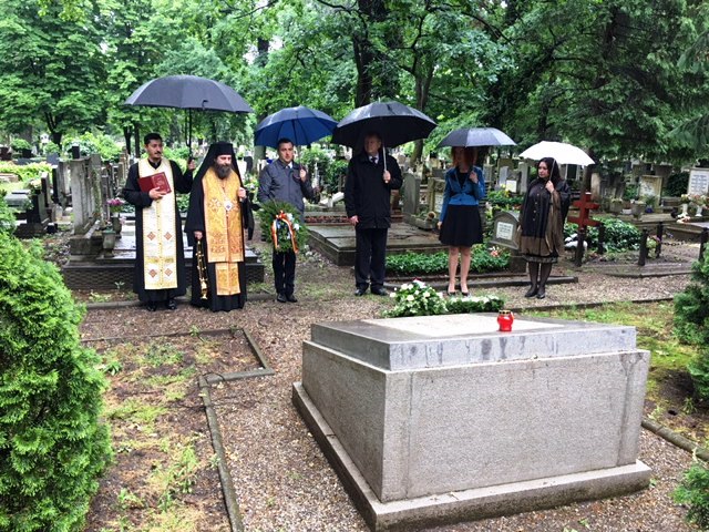 Eroii români căzuți, comemorați la Debrecen și Hajdúböszörmény, Ungaria. Video