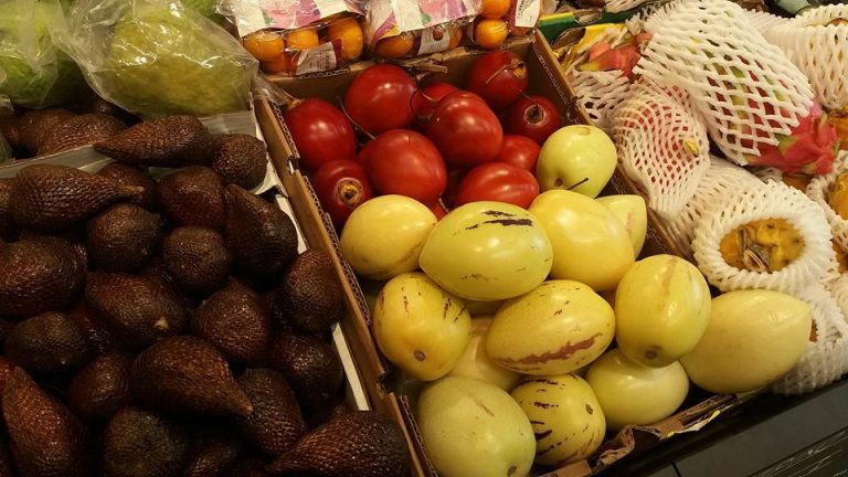 Se pregătește studiul de fezabilitate pentru centrul de legume-fructe de la Tomnatic