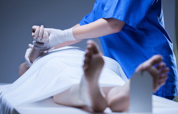 Cadavre la maternitate! Scene șocante într-un spital din România