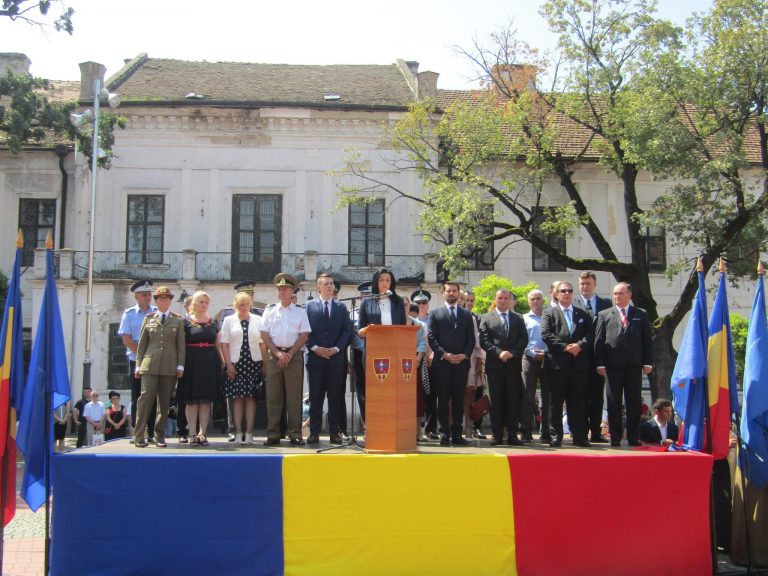 Oaspeţi de seamă la Ziua Imnului la Timişoara. Foto