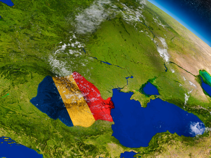 România ruptă în două! Cum se trăiește în capitală și în Vestul țării și cum supraviețuiesc ceilalți români