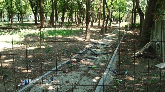 STRANDUL USODA-PARCUL CENTRAL.Still001