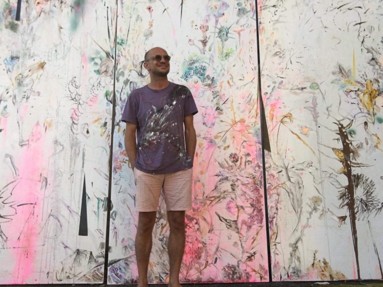 Francezii pot admira Tortul funerar al artistului timișorean, Cristian Sida. ”L-am făcut cu salivă, culori și cafea”