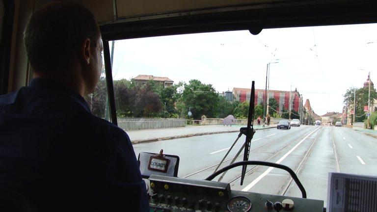 Lipsa șoferilor și a vatmanilor, în continuare o problemă la Timișoara