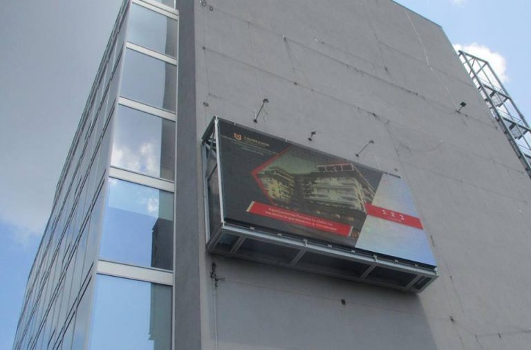 Amenzi usturătoare pentru publicitate ilegală în Timișoara!