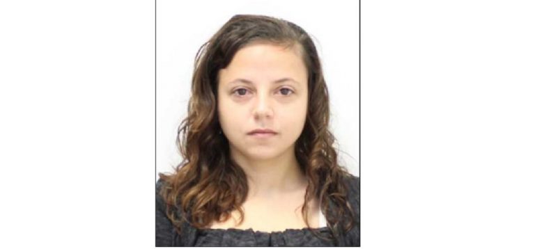 Parcă a intrat în pământ! Dispariția misterioasă a unei tinere din vestul țării