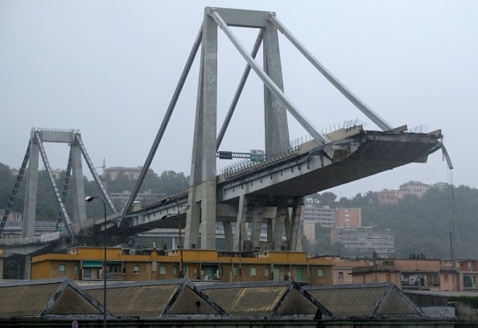 Au fentat moartea! Patru tineri din vestul țării au trecut pe podul prăbușit din Italia cu câteva ore înainte de tragedie