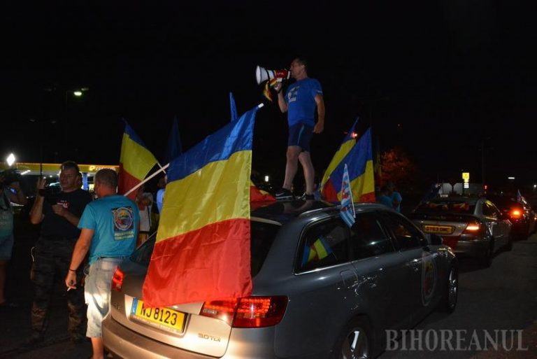 „Ne pasă de acasă!”: Ce au povestit în Vama Borş românii din Diaspora, obligaţi să-şi caute împlinirile în afara ţării (FOTO)
