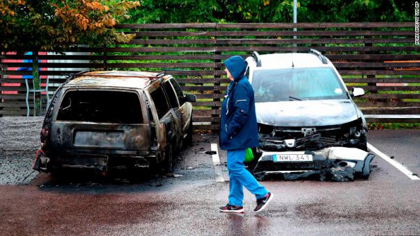 Țară europeană pradă bandelor de infractori! Incendii criminale în inima marilor orașe