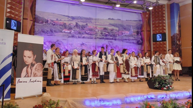 Nume mari ale muzicii populare vin la Timișoara! Luni începe Festivalul ,,Mariana Drăghicescu”