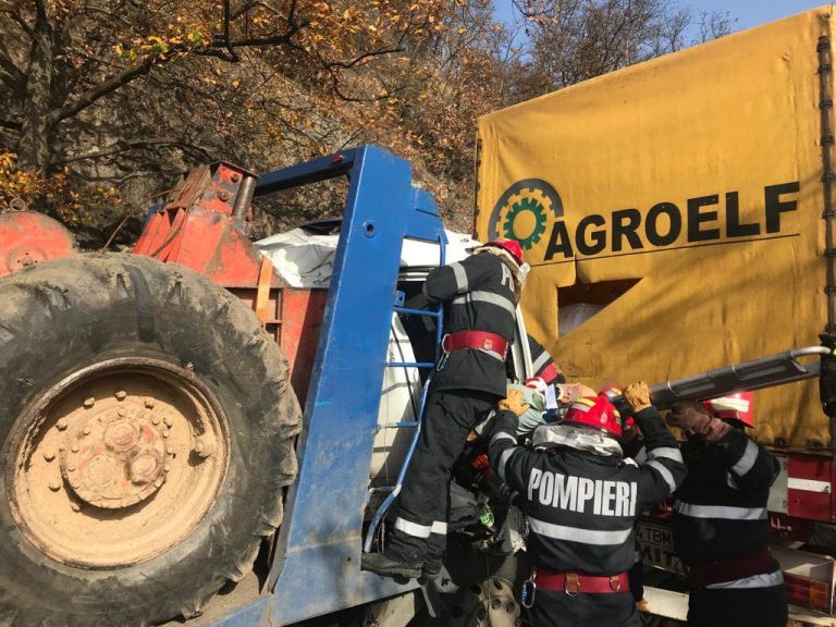 Zi neagră pe șoselele din Arad. Al doilea accident de pe DN7: alte două TIR-uri implicate