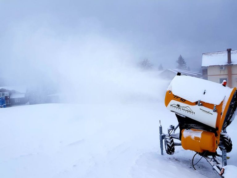 Pârtia din vestul țării care se deschide sâmbătă dimineață!