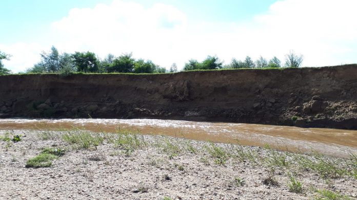 Eroziune mal drept Bega (Manastiur)
