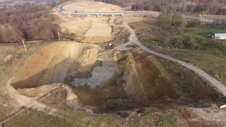 Când vom avea o autostradă adevărată în vest? Graficele celor trei loturi din Lugoj-Deva