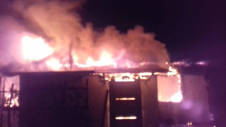 Gospodărie cu ghinion! A ars de două ori în 3 luni