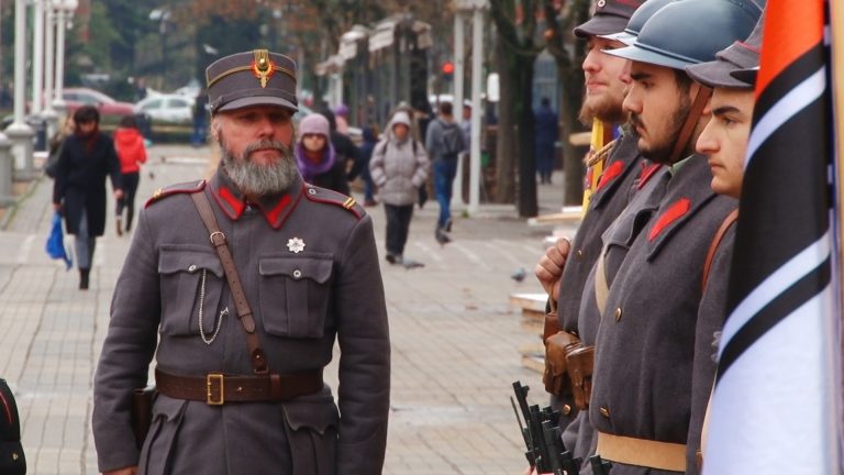 Militarii de acum un secol au reînviat în centrul orașului. VIDEO