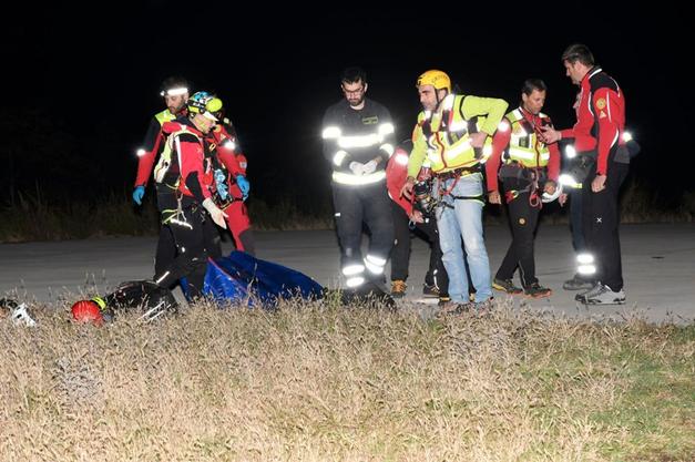 Tragedie în Italia! Un român de 40 ani a murit, strivit de stânci