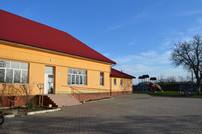 La Remetea Mare, conflict deschis între două cadre didactice