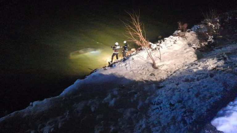 O cântăreață din Banat a murit înecată în Dunăre. Avea doar 34 de ani