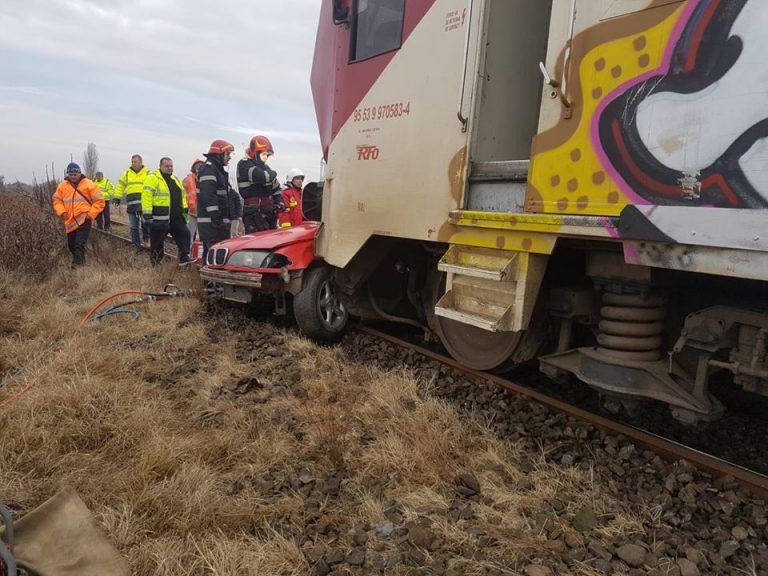 Accident feroviar în Timiș! Victimă: un tânăr de 24 de ani. FOTO