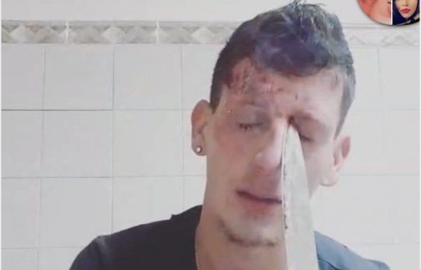 Un tânăr din Timișoara anunță că se sinucide LIVE pe Facebook, în timp ce se automutilează