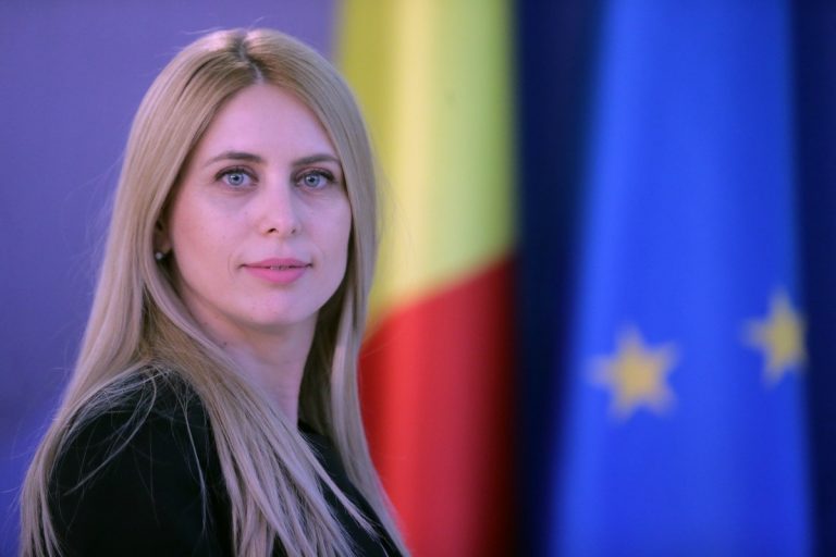 Primele măsuri luate de noua șefă ANAF: Ce se întâmplă cu popririle pe cont
