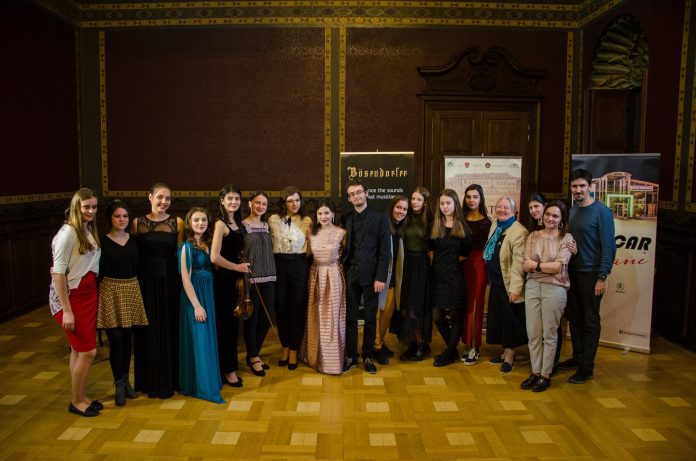 55829640_607578853051857_2121777401150046208_n