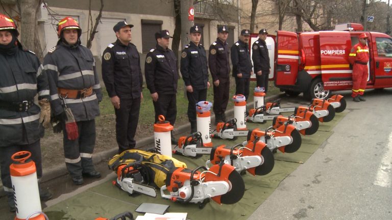 Echipamente speciale pentru intervenții dificile, la ISU Banat. FOTO-VIDEO