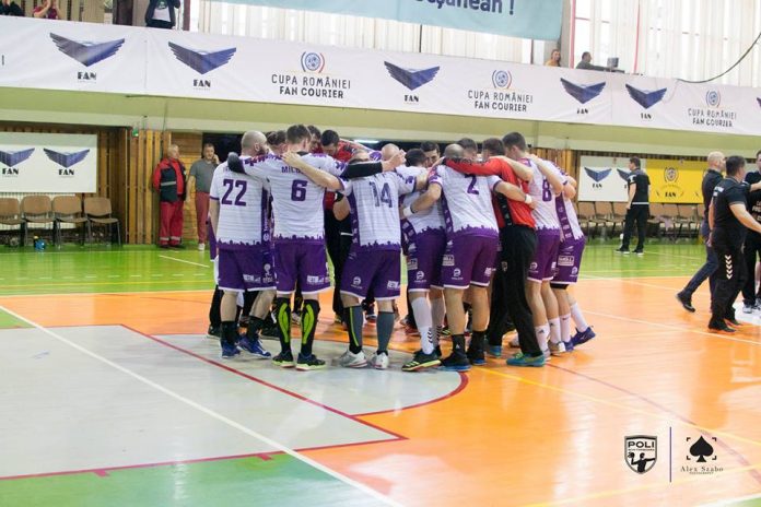 SCM-Politehnica-handbal-F4