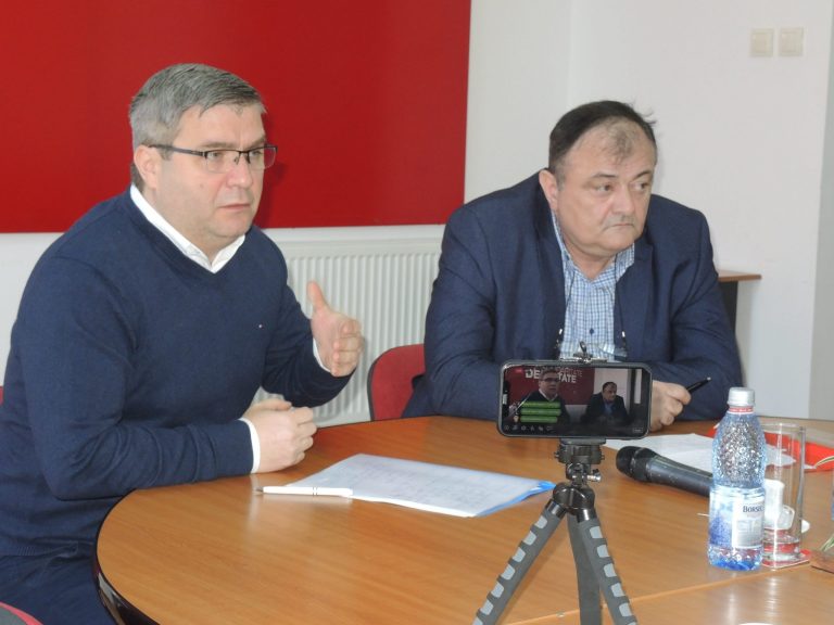 Consilierii locali au găsit definiția administrației municipale: Haos total! VIDEO