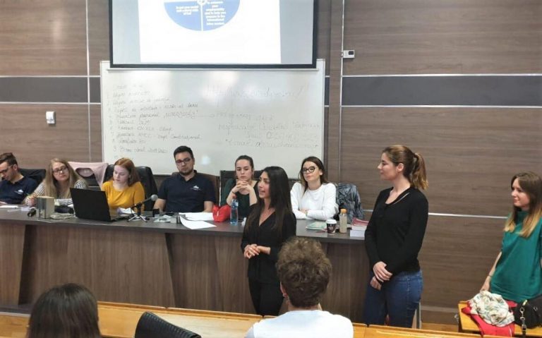 Oportunitate pentru tinerii timișeni: CJT îi trimite la perfecționare în Europa