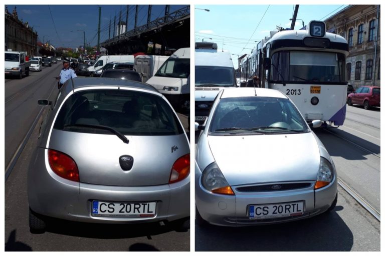 Tramvai blocat de mașină. Începe agitația în zona piețelor timișorene, înainte de Paști