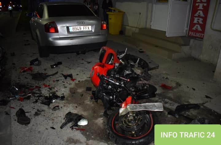 Accident teribil la Arad! Doi tineri spulberați pe o motocicletă!