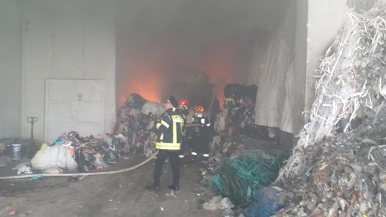 Depăşiri ale valorilor maxime admise la funingine, după incendiul de la Chişcădaga
