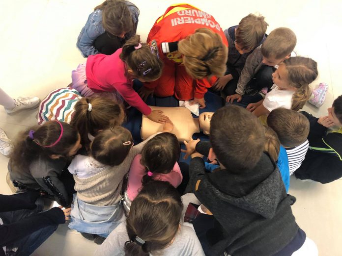 60702273_506430019893159_2660244812623511552_n