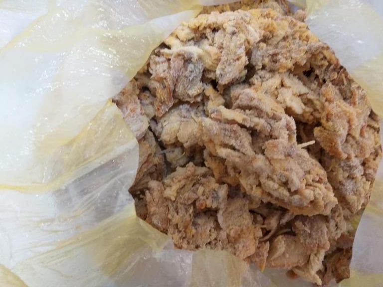 Serie de nereguli grave, la un fast-food din centrul Timișoarei FOTO