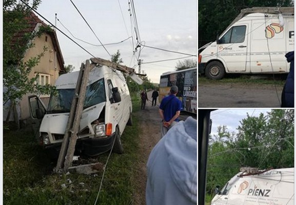 Accident cu un microbuz și un autobuz de transport persoane în vestul țării