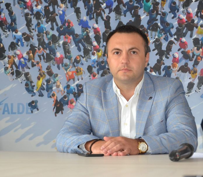 alde marian cucsa laura chindris (1)