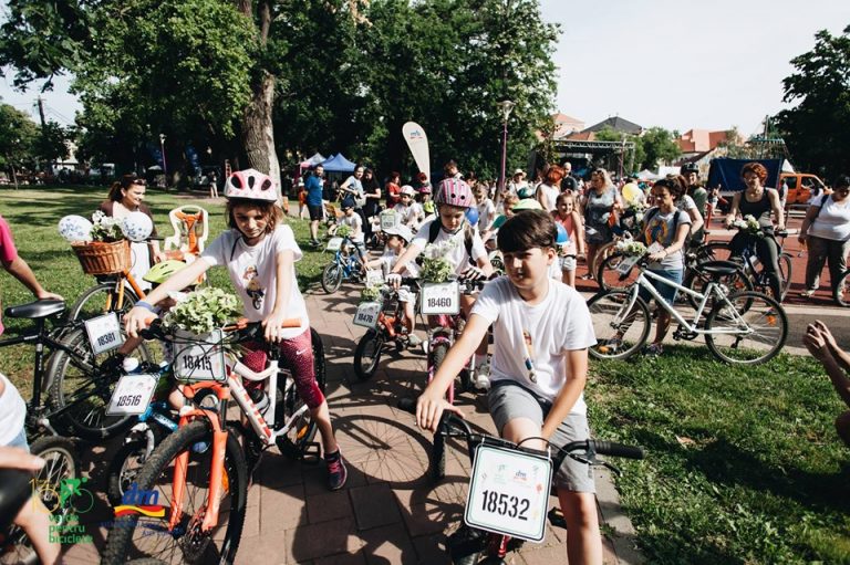 Pedalare de primăvară la Timișoara – ”Vrem piste!”