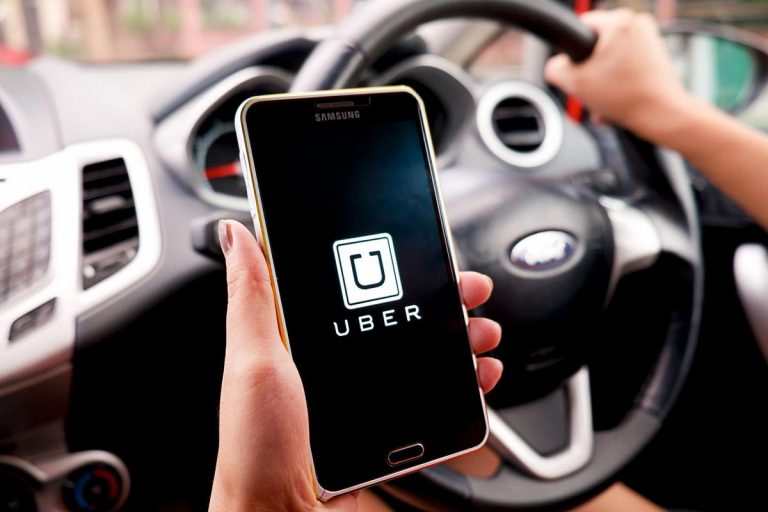 Cât au câștigat șoferii Uber în prima zi în care a intrat în vigoare ordonanța
