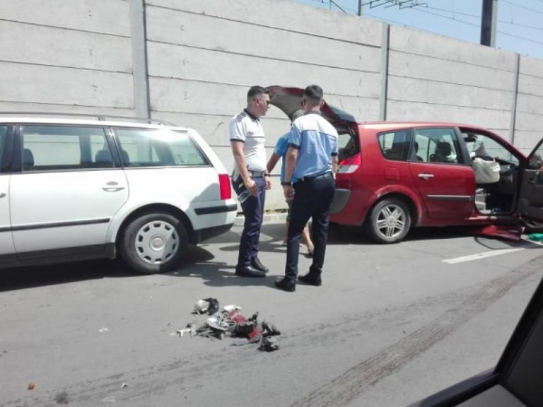 Accident rutier într-un mare oraș din vest. Care au fost urmările