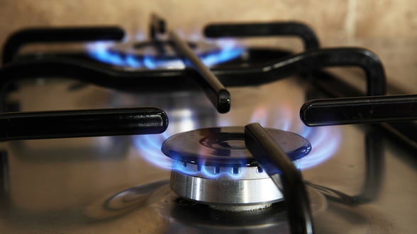 Prețurile gazelor pentru clienţii casnici scad de la 1 iulie. Cu cât se micșorează sumele de pe facturi