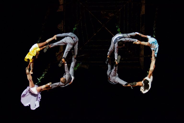 Dansul pe verticală noua atracție culturală a orașului FOTO – VIDEO