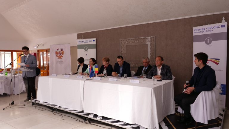 Cooperare Transfrontalieră „Creșterea mobilității prin dezvoltare rutieră în Banat“