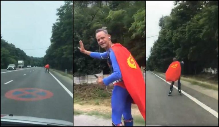 Superman oprit de polițiști VIDEO