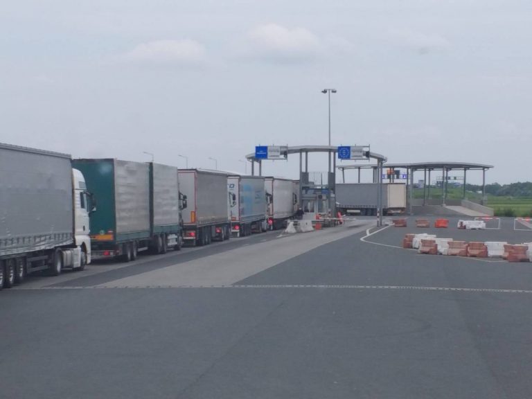 Restricții pentru camioane în Ungaria, timp de 3 zile
