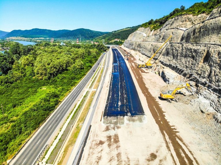 Guvernul va aloca bani pentru exproprieri pe autostrada Timișoara-Lugoj