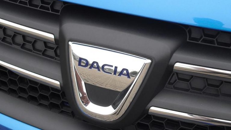Două modele Dacia low-cost vor fi produse în Nigeria