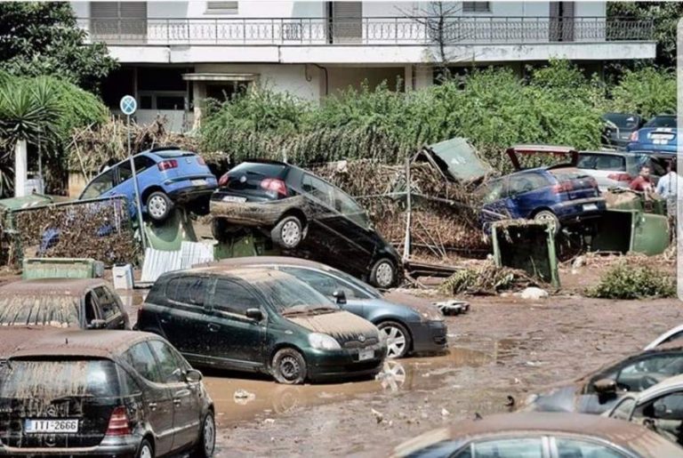 Furtunile au lovit din nou Grecia. Ploi abundente au provocat inundații VIDEO