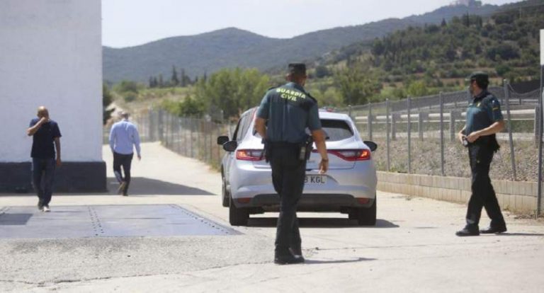 Doi români și-au găsit sfârșitul într-o presă de struguri, la o cramă din Spania